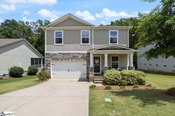 108 Donemere Way, Fountain Inn, SC 29644