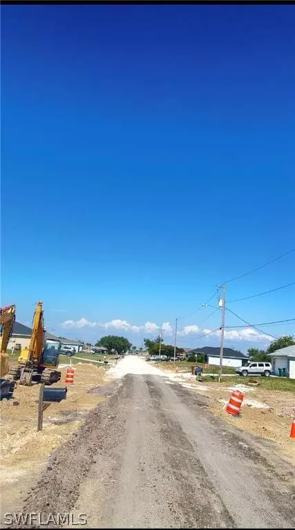 1217 NE 23rd TER, Cape Coral, FL 33909