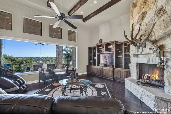 1148 Mission Way, Canyon Lake, TX 78133-3024