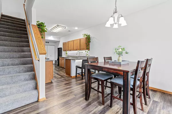 11223 204th ST W #110, Lakeville, MN 55044