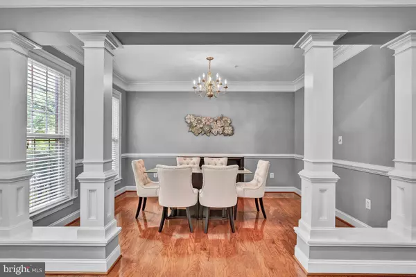 555 LONGHORN CRES, Rockville, MD 20850