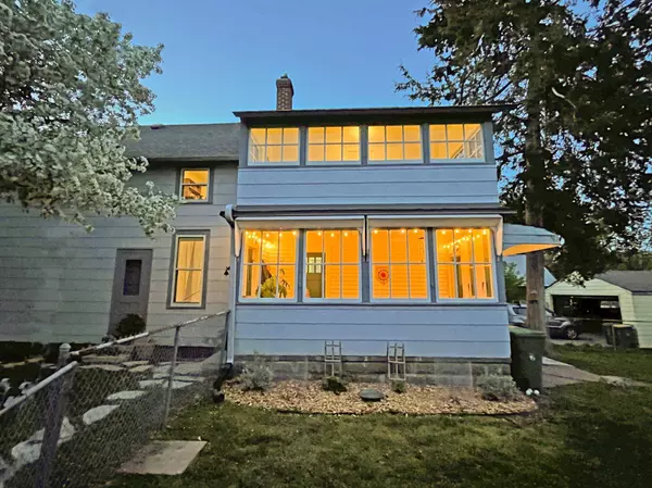 1221 1st ST S, Stillwater, MN 55082