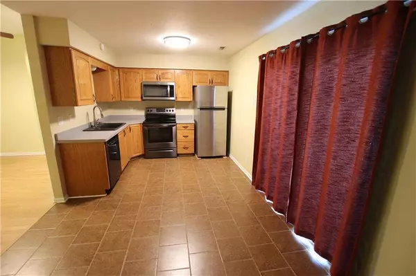 1203 SE 125 RD, Knob Noster, MO 65336