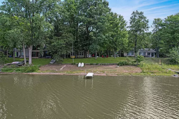 2182 Island DR, Star Prairie, WI 54025