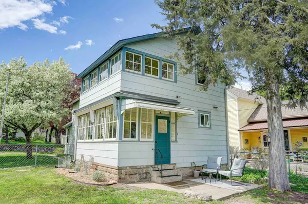 1221 1st ST S, Stillwater, MN 55082