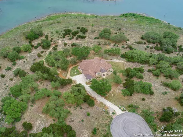 1148 Mission Way, Canyon Lake, TX 78133-3024