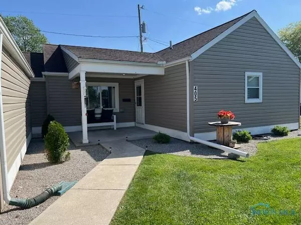 405 Henry ST, Woodville, OH 43469