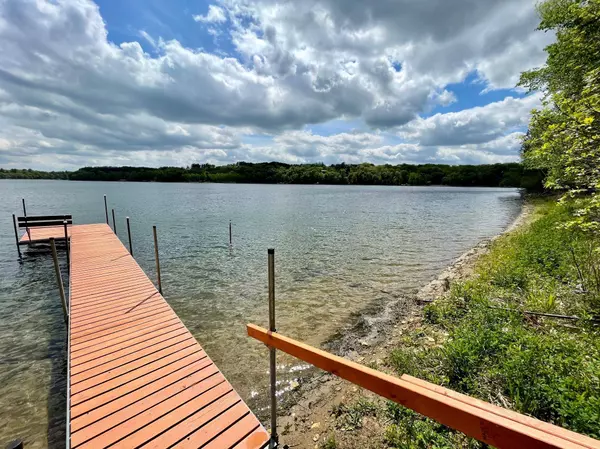 759 140th AVE, Saint Joseph Twp, WI 54017