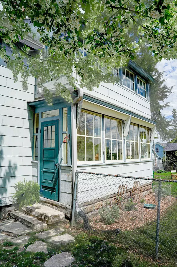 1221 1st ST S, Stillwater, MN 55082