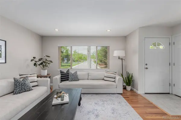 810 S Taft ST, Lakewood, CO 80228