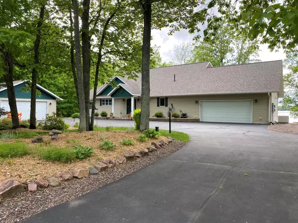 2658 28 1/8 ST, Cedar Lake Twp, WI 54817