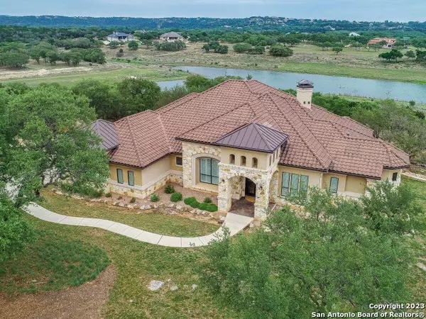 1148 Mission Way, Canyon Lake, TX 78133-3024