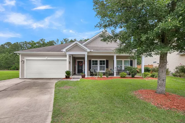 212 Pagoda Tree Dr, Goose Creek, SC 29445