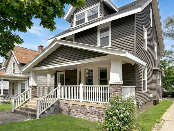 1842 Jefferson SE Avenue, Grand Rapids, MI 49507