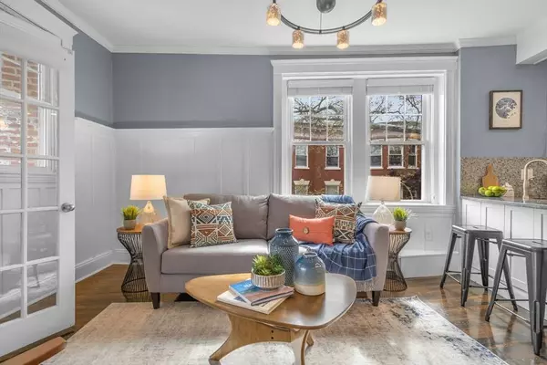 34 Garrison #6, Brookline, MA 02445