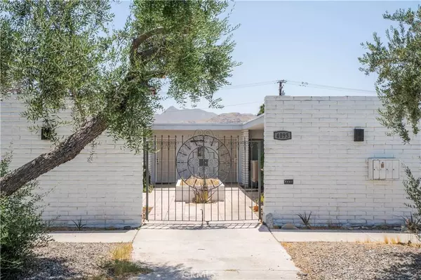 4093 E Calle De Carlos, Palm Springs, CA 92264