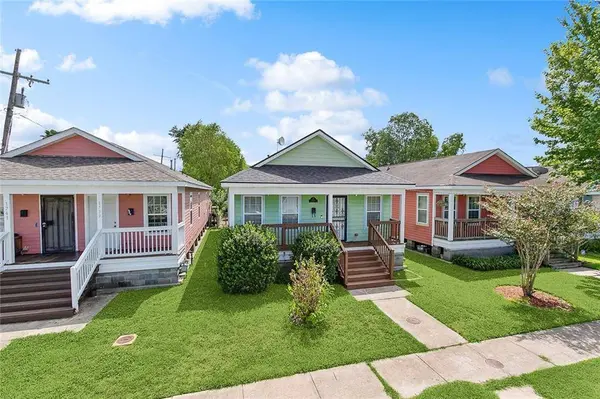 1737 BARTHOLOMEW ST, New Orleans, LA 70117