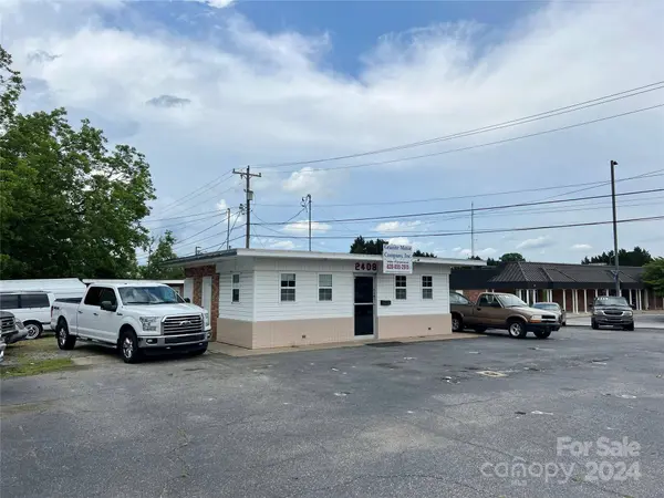 2408 1st AVE SW, Hickory, NC 28602