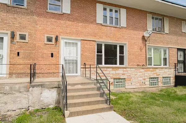 8315 S Ingleside AVE, Chicago, IL 60619