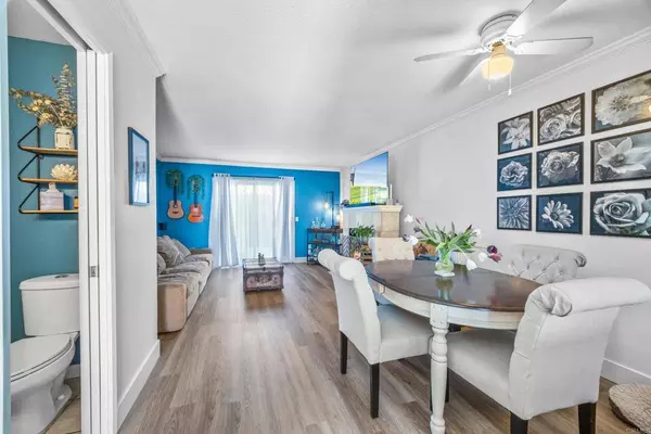 9220 Kenwood DR #J, Spring Valley, CA 91977