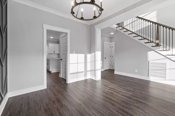 176 Sherlock Drive, Clarksville, TN 37043