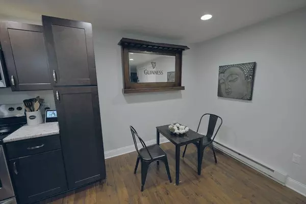 5 Lebanon St #1, Worcester, MA 01603