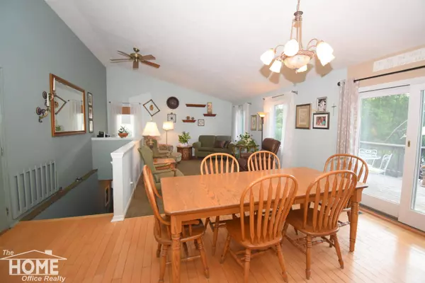 3738 Bath Road, Perry, MI 48872