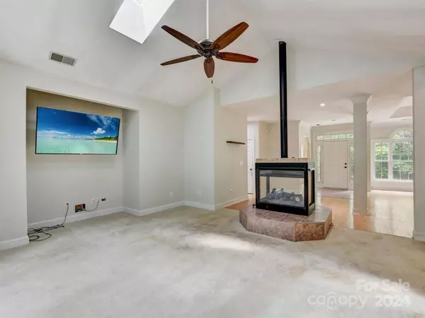 14930 Hus Mcginnis RD, Huntersville, NC 28078