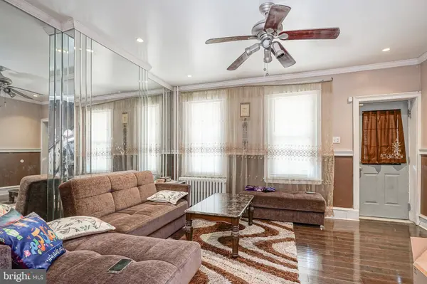 4336 BERMUDA ST, Philadelphia, PA 19124