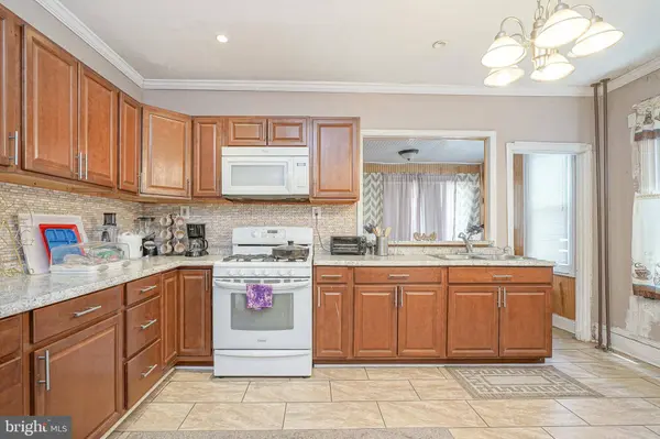 4336 BERMUDA ST, Philadelphia, PA 19124