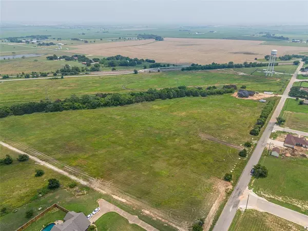Lot 2 Grady Calvery Drive, West, TX 76691