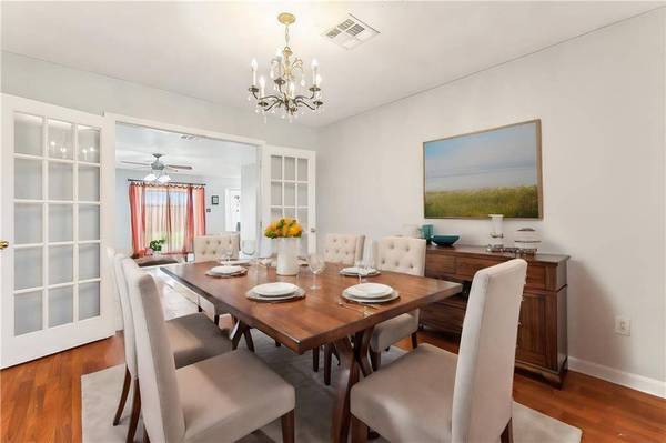 4907 MAJOR DR, New Orleans, LA 70128