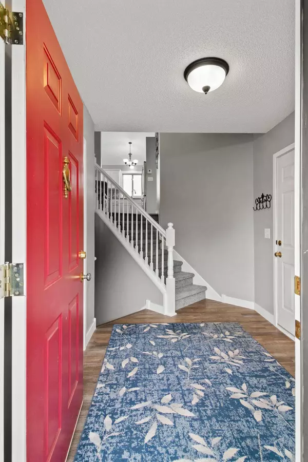 1000 4th ST N, Sartell, MN 56377