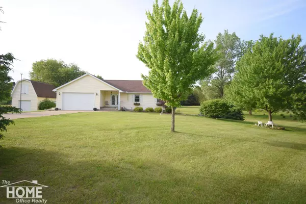 3738 Bath Road, Perry, MI 48872