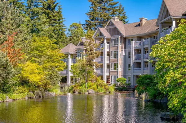 5685 Edgewater Lane #303, Nanaimo, BC V9T 6K3