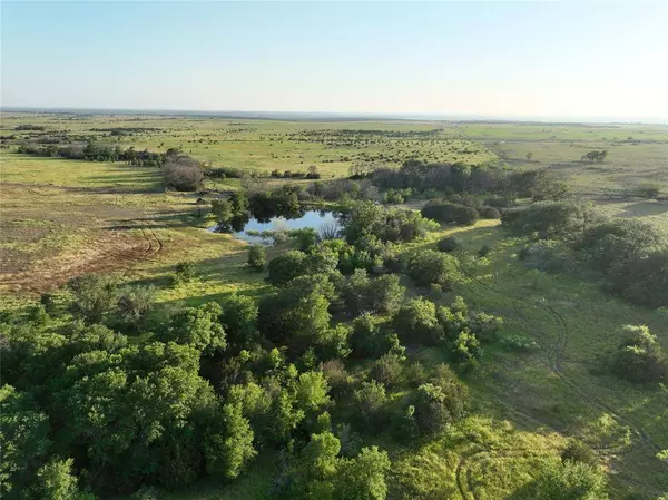 8767 Fm 1602, Hamilton, TX 76531