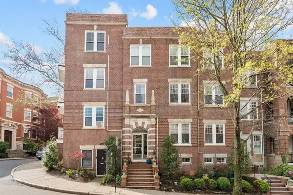 34 Garrison #6, Brookline, MA 02445