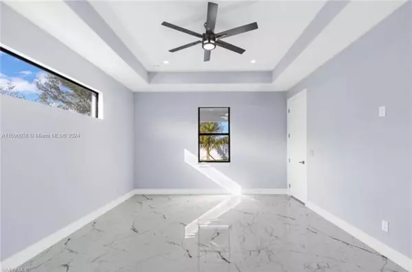 316 SW 14th Ave, Cape Coral, FL 33991