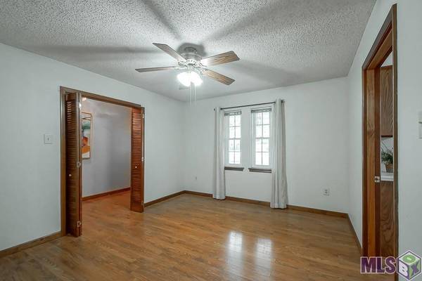 1041 WESTCHESTER DR, Baton Rouge, LA 70810