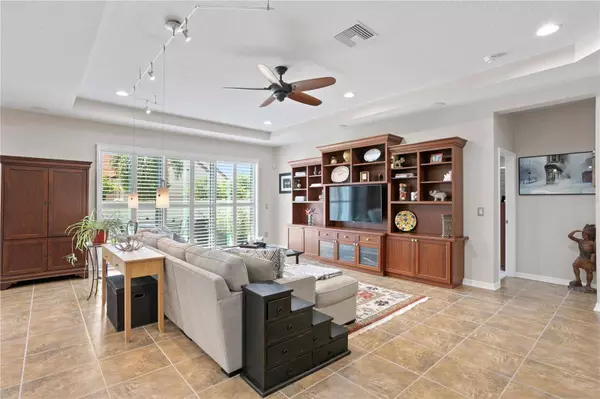 8950 70TH WAY N, Pinellas Park, FL 33782