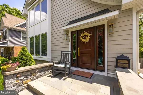 120 WINDSOR AVE, Haddonfield, NJ 08033