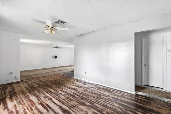 3302 Stallings DR, Houston, TX 77088