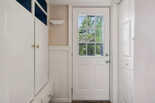 342 Portland ST, Yarmouth, ME 04096