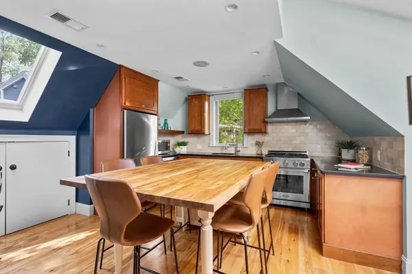 2 Ballard Way #3, Boston, MA 02130