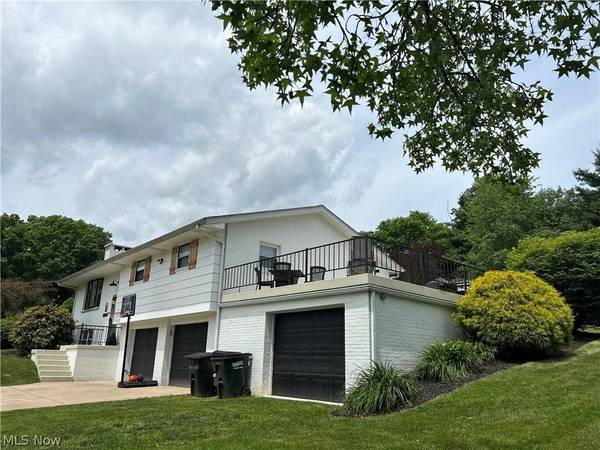 46827 Almar CIR, St. Clairsville, OH 43950