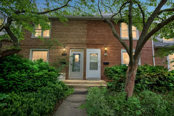 270 Graceland AVE, Des Plaines, IL 60016