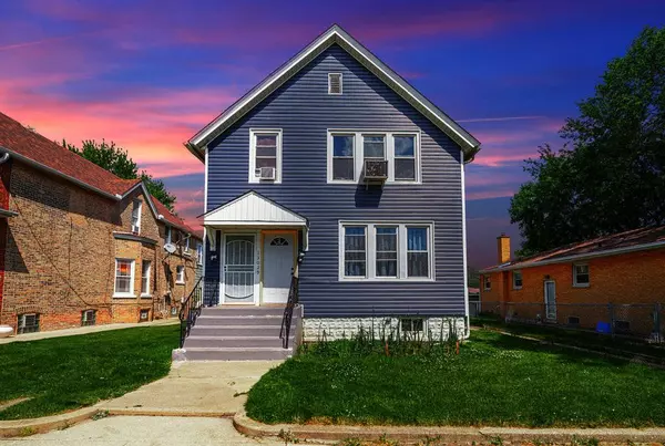 13029 Chicago ST, Blue Island, IL 60406