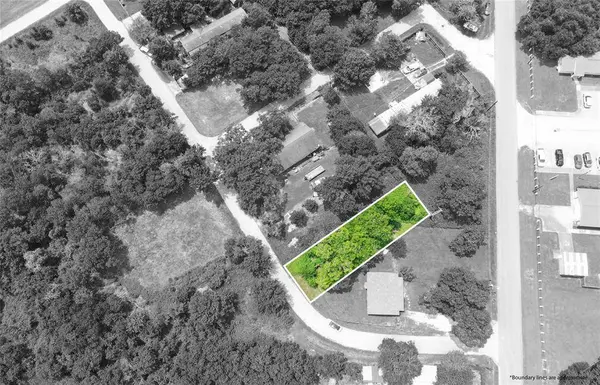 609 Baker ST, Navasota, TX 77868