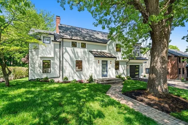 11 Ashford Road, Newton, MA 02459