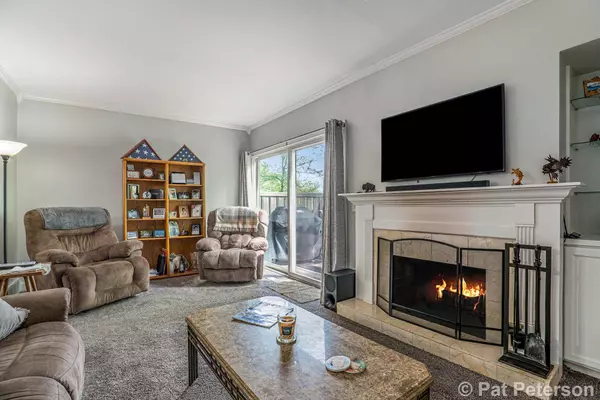 8817 Castle Hill NE Drive #4, Rockford, MI 49341